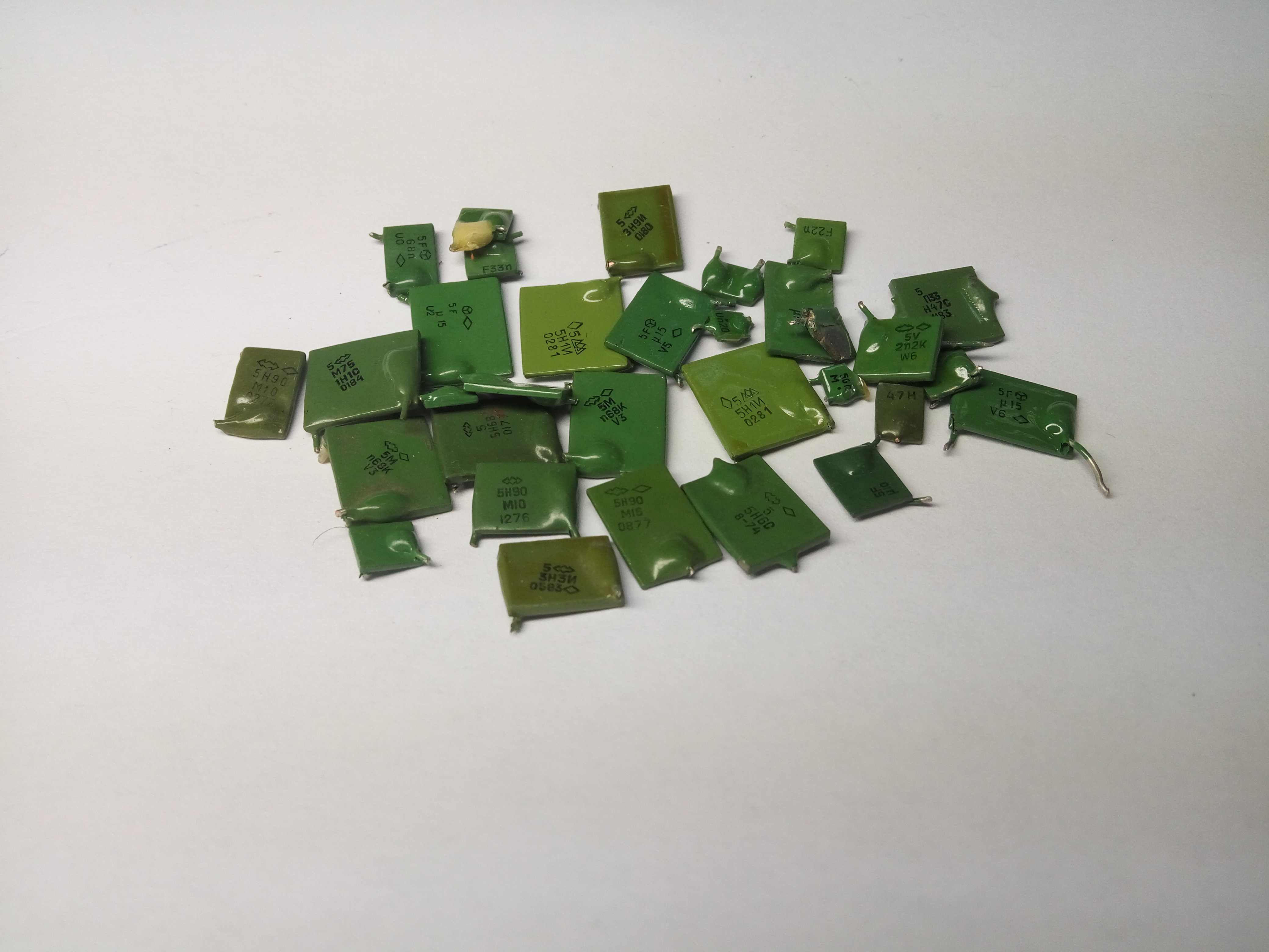 КМ5 Группы Н90, F, L, M.. Конденсаторы